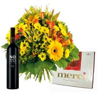 Bouquet Zefir with chocolates and wine