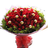 Delightful Bouquet of Red Roses with Chocolate