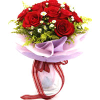 Impressive Bouquet of 12 Red Roses