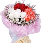 Impressive Bouquet of Multicolored Roses