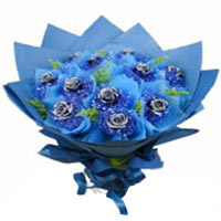 Artful Blue Rose Flower Bouquet