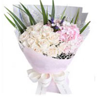 Attention-Getting Soft Pure Bouquet