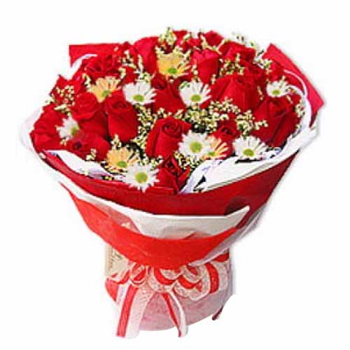 Fresh Mixed Cut Flowers arrange in a Bouquet<br>- ...