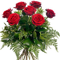 Help the fortune - let the magic of 7 roses begin!<br>Bouquet of seven roses bri...