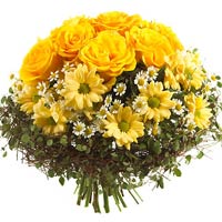 Let it shine for somebody!<br>The bouquet is formed of roses and chrysanthemums ...