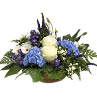 Don`t forget about your close ones!<br>Arrangement consists of white roses is a ...