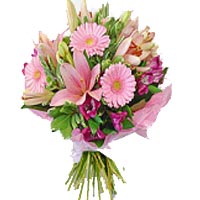 A bouquet lovely, gentle, elegant and expressive conducted in shades of purple a...