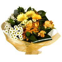 Gift someone close to your heart this Vibrant Blooms Mixed Floral Bouquet and ap...