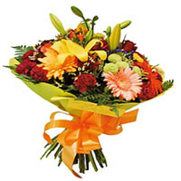 A perfect gift for any occasion, this Tender Elegance Seasonal Flower Bouquet sp...