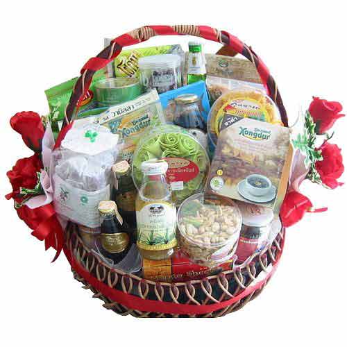 Attractive Festive Fall Favorites Gourmet Gift Basket