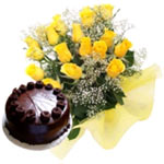 Chocolaty Cake with Yellow Roses