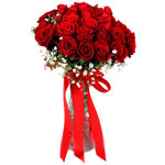 Legendary Romance with Christmas Roses