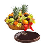 This is a beautiful gift of fruit basket with choc...