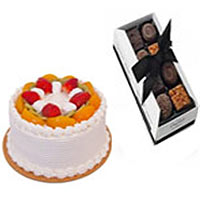 Scrumptious Fruit Cake With Chocolate Box
