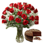 For those who love romanticism ... This classic arrangement consists of:24 red r...