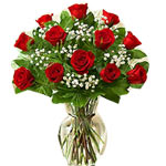 For those who love romanticism. This classic arrangement consists of:- 24 red ...