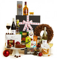 Exemplary Personal Size Wine n Gourmet Treat Gift Hamper<br>
