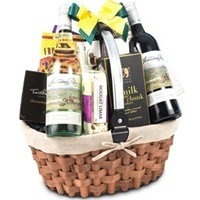 Attractive Joy To The World Gift Hamper<br>