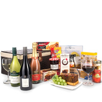 Welcoming Gourmet Perfection Gift Hamper<br>