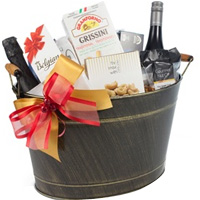 Wonderful Romantic Gateway Gourmet Gift Hamper <br>