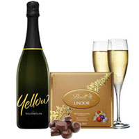 Well-Balanced Sparkling Wine n Chocolate Selection Gift Pack<br>