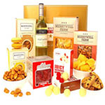 Heavenly Hamper of White Wine and Gourmet Delicacies