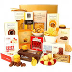 Tempting Tidbits Hamper for Sweet Tooth