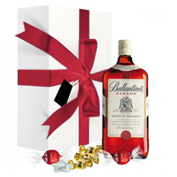 Ballantine's Scotch Whisky 700mL Gift,Comes with 6...
