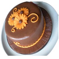 Chocolate-Flavored Creamy Orange Chocolate Cake