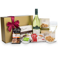 Lovely Deluxe Winter Picnic Gift Hamper<br>