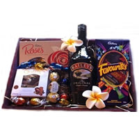 Soft-Textured Duel Delight Gift Hamper<br>