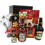 Breathtaking Mid Night New Year Gift Hamper