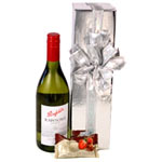 Beautiful New Year Special Hamper