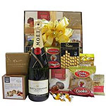 Handsome Merry christmas Celebration Hamper