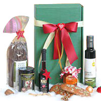 Beautiful Holiday Twist Gift Hamper