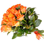 Die Einfachheit dieses Rosenstraues war unser Grundgedanke, orange Rosen pur au...