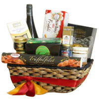 Attractive Seasons Fiesta Gift Basket of Goodies