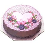 Vanilla Cake With Roses
