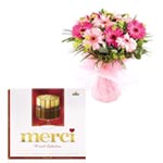 Comforting Merci Chocolate with Flowers Bouquet