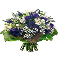 The combination of classic White & Purple flowers ...