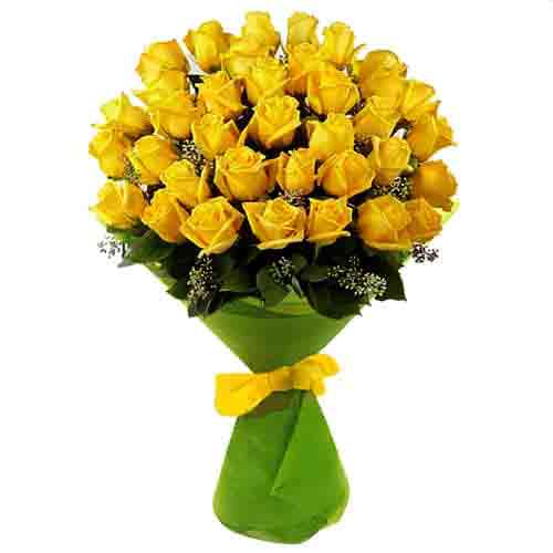 Send a treat to any flower lover by gifting this 36 Yellow Roses Bouquet...