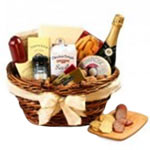 Fabulous Delicacies and Champagne Gift Hamper