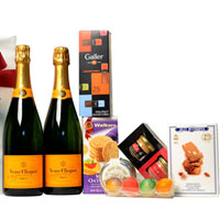 Generous Happiness All Around Gift Hamper