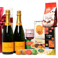 Affectionate Wine Temptation Gift Hamper