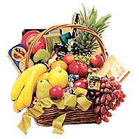 For bona fide foodies and late-night noshers alike, this gourmet basket is a wel...