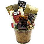 A Classic Gift, this Elegant Gift Basket for Holid...