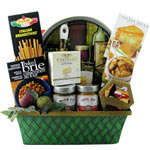 Charming Gourmet Basket for Cheese Parties