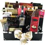 Attractive Hamper of a Regal Celebration