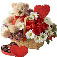 Gift your loved ones this Festive Assemble of Flowers with Bear and Chocolate an...