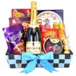 Fabulous Food and Wine Hamper